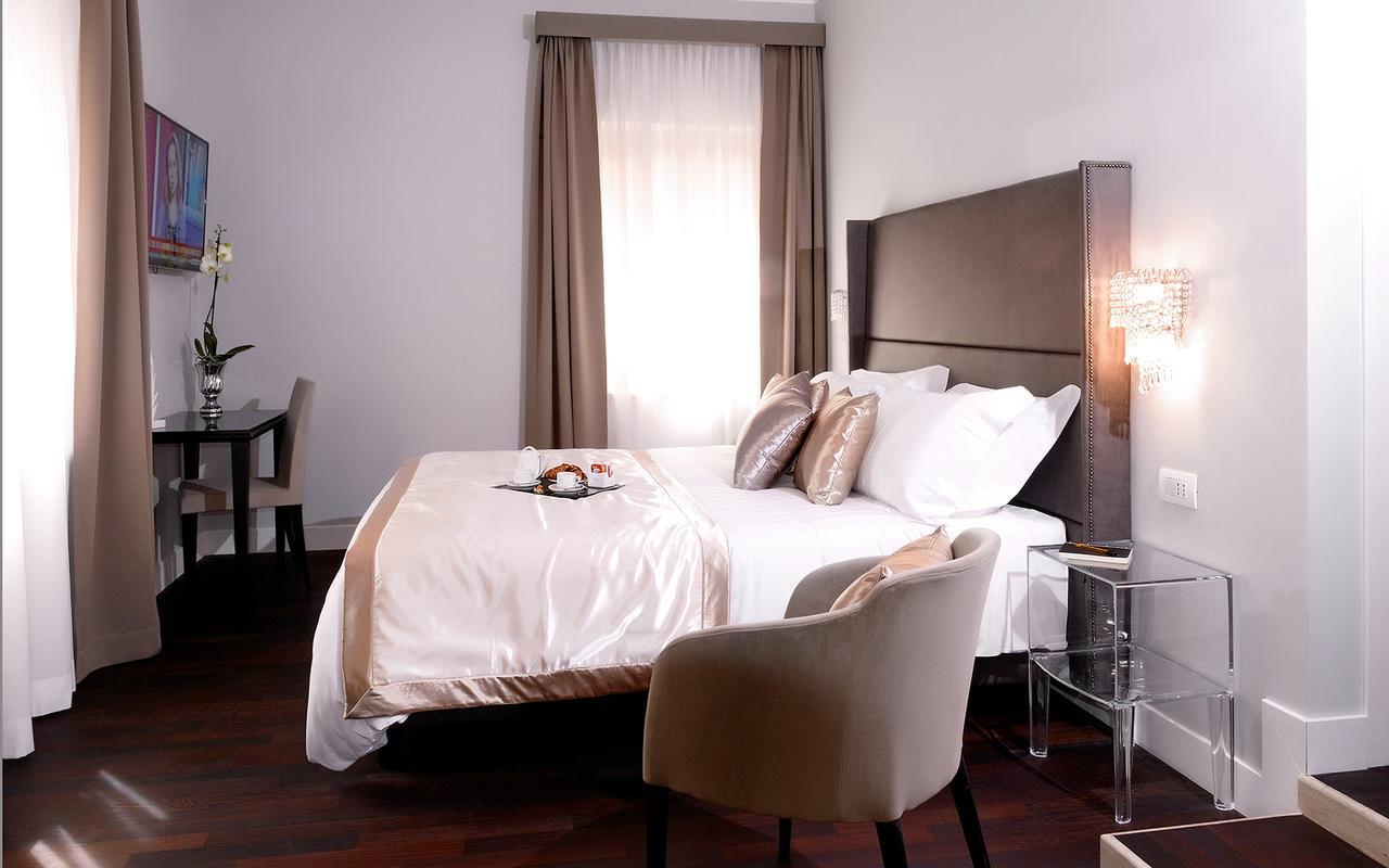 Piazza Di Spagna Suite De Charme Róma Kültér fotó